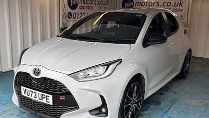Second-hand Toyota Yaris Hybrid Design 116 CP (85 kW) 2023 Gri Hatchback