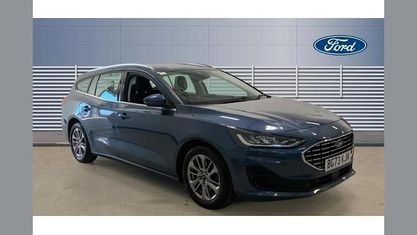 Używany Ford Focus Titanium 155 KM (114 kW) 2023 Niebieski Kombi