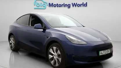 Used Tesla Model Y Long Range AWD 286 kW (389 HP) 2025 SUV
