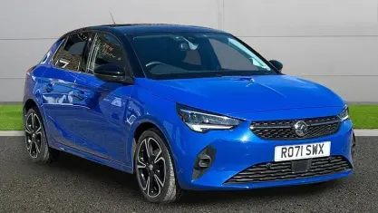 Begagnad Vauxhall Corsa Edition 101 HK (74 kW) 2021 Blå Halvkombi