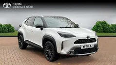 Platinum white pearl Used 2021 Toyota Yaris Hybrid SUV | £19,890 (Good price)