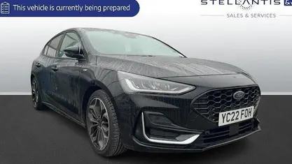 Used Ford Focus ST-Line 120 HP (88 kW) 2022 Hatchback