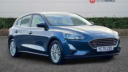Used Ford Focus Titanium 125 HP (91 kW) 2020 Blue Hatchback