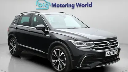 Usado VW Tiguan R-line 150 HP (110 kW) 2023 Preto SUV