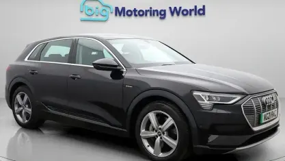 Begagnad Audi e-tron 230 kW (313 HK) 2021 SUV