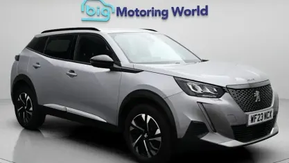 Gebraucht Peugeot 2008 Allure+ 131 PS (96 kW) 2023 Grau SUV