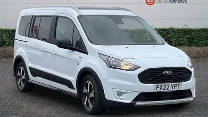 Used Ford Tourneo Active 120 HP (88 kW) 2021 Estate