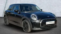 Used 2022 Mini Cooper Classic Hatchback | £19,495 (Fair price)