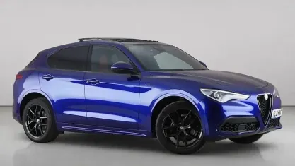 Used Alfa Romeo Stelvio Veloce 280 HP (205 kW) 2021 Blue SUV