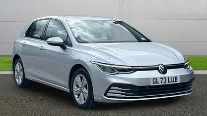 Used VW Golf VIII Life 150 HP (110 kW) 2023 Silver Hatchback