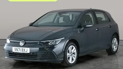 Used VW Golf VIII Life 116 HP (85 kW) 2024 Hatchback