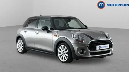 Used Mini Cooper Hatch 136 HP (100 kW) 2017 Silver Hatchback
