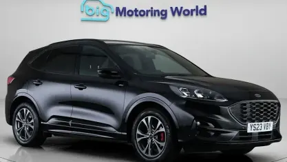 Usado Ford Kuga ST-Line 190 HP (139 kW) 2023 SUV