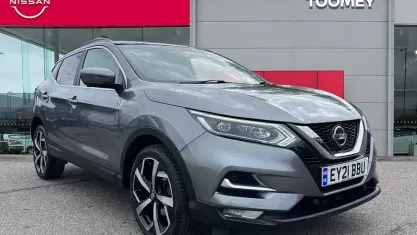 Begagnad Nissan Qashqai N-Motion 158 HK (116 kW) 2021 Grå SUV
