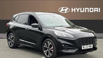 Begagnad Ford Kuga ST-Line X 150 HK (110 kW) 2023 Svart SUV