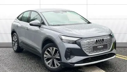 Begagnad Audi Q4 Sportback e-tron Sport 125 kW (170 HK) 2022 SUV