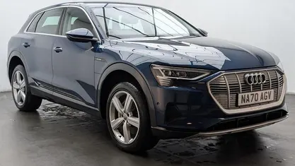 Used 2022 Audi e-tron Design SUV | £16,250 (Super price)