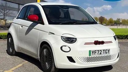 Used Fiat 500e Red 86 kW (118 HP) 2026 Hatchback