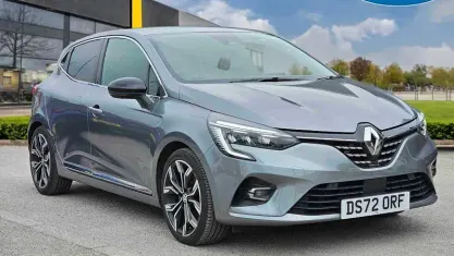 Used Renault Clio Techno 145 HP (106 kW) 2023 Grey Hatchback