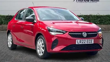 Used Vauxhall Corsa Design Edition 75 HP (55 kW) 2022 Hot red Hatchback