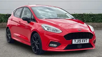 Used Ford Fiesta ST-Line 101 HP (74 kW) 2019 Red Hatchback