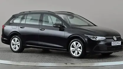 Used VW Golf VIII Life 116 HP (85 kW) 2022 Black Estate