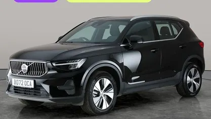 Used Volvo XC40 Core 211 HP (155 kW) 2022 SUV
