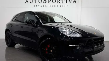 Black Used 2020 Porsche Macan GTS SUV | £51,990 (Fair price)