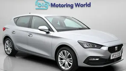 Used Seat Leon SE Dynamic 110 HP (80 kW) 2022 Silver Hatchback