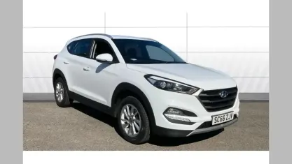 Used Hyundai Tucson SE 177 HP (130 kW) 2017 White SUV