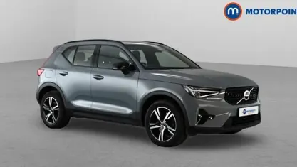 Used Volvo XC40 Plus 163 HP (119 kW) 2022 Grey SUV