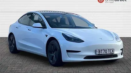 Used 2020 Tesla Model 3 Standard Range Sedan | £15,650 (Fair price)
