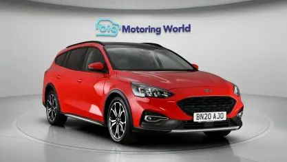 Used Ford Focus Active X 150 HP (110 kW) 2020 Red Estate