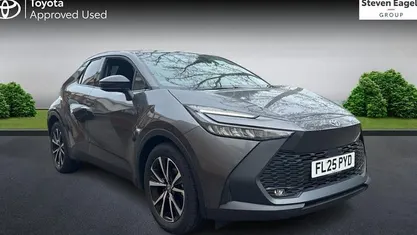 Used Toyota C-HR Design 140 HP (102 kW) 2026 SUV