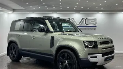 Used Land Rover Defender First Edition 250 HP (183 kW) 2021 SUV