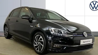 Used 2019 VW Golf VII Match Hatchback | £14,368 (Fair price)