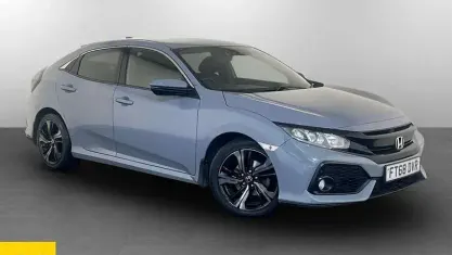 Second-hand Honda Civic SR 126 CP (92 kW) 2022 Hatchback