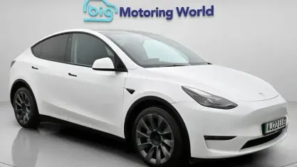 Used Tesla Model Y Long Range AWD 378 kW (514 HP) 2022 White SUV