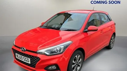 Red Used 2019 Hyundai i20 SE Hatchback | £8,450 (Fair price)