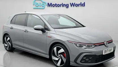 Used VW Golf VIII GTI 245 HP (180 kW) 2024 Hatchback