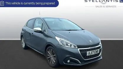 Used 2018 Peugeot 208 Allure Hatchback | £6,475 (Fair price)