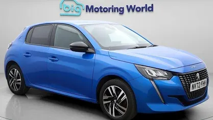 Used Peugeot 208 Allure+ 102 HP (75 kW) 2022 Hatchback
