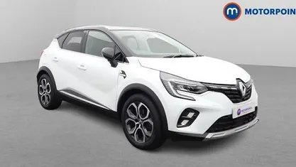 White Used 2023 Renault Captur Techno SUV | £15,949 (Fair price)