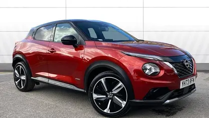 Used Nissan Juke Tekna+ 143 HP (105 kW) 2023 Red SUV