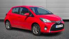 Red Used 2015 Toyota Yaris Hatchback | £5,990 (Fair price)