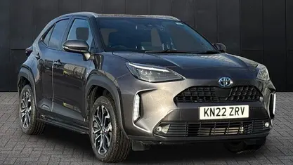 Used 2025 Toyota Yaris Hybrid Design Estate | £19,037 (Super price)