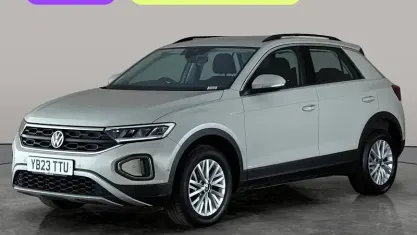 Used VW T-Roc Life 110 HP (80 kW) 2023 Grey SUV
