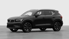 Onyx black New 2025 Volvo XC40 Ultra SUV | £45,960 (Fair price)