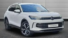 White Used 2025 VW Tiguan Elegance SUV | £31,991 (Fair price)