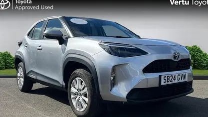 Used Toyota Yaris Hybrid 116 HP (85 kW) 2026 Estate